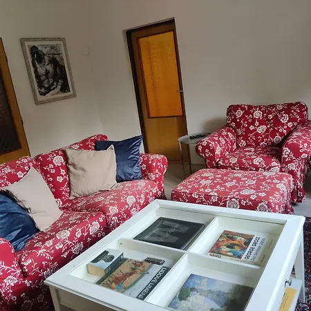 Hidden Gem & Gated Parking Apartmán